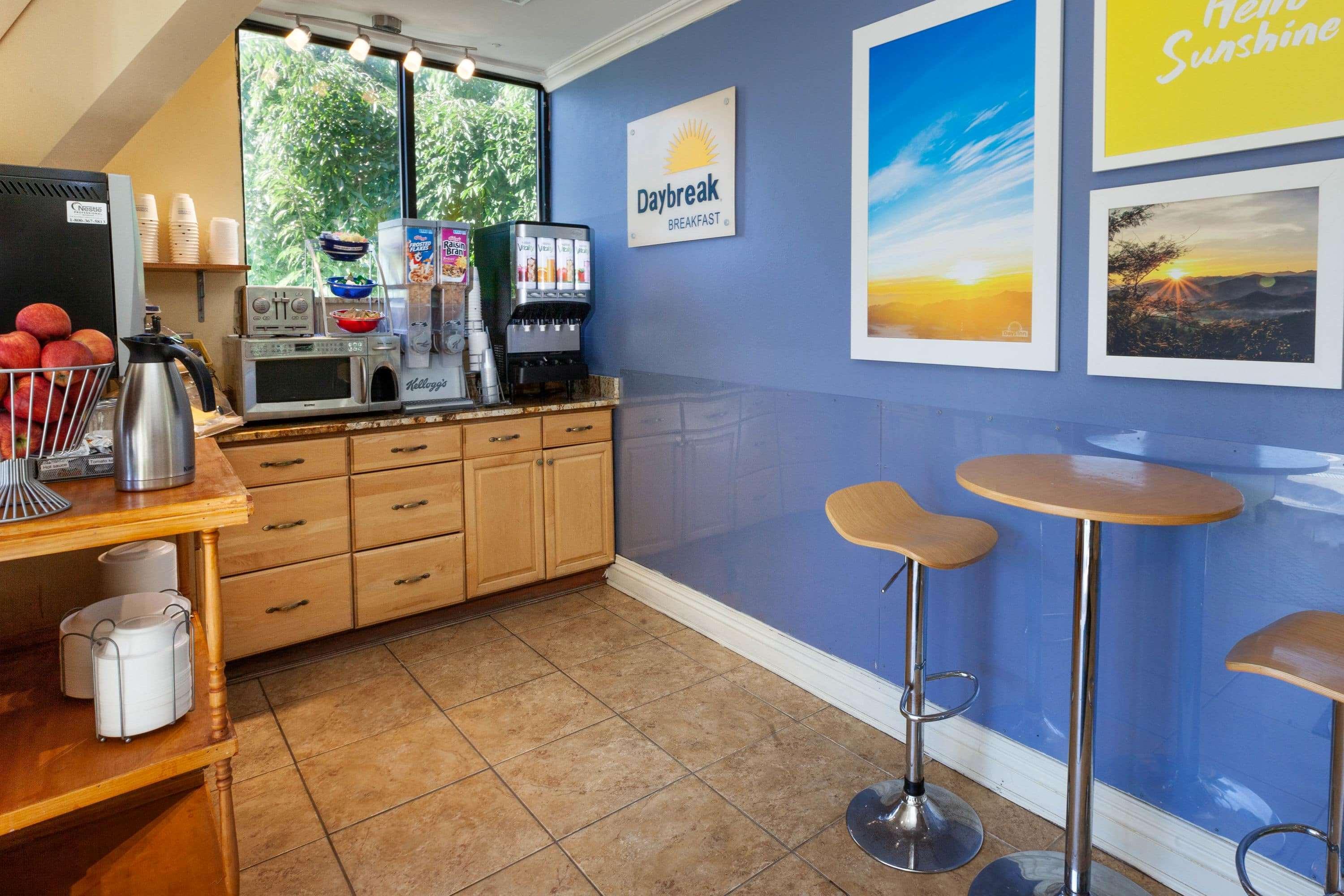 Days Inn By Wyndham Nanuet / Spring Valley Екстериор снимка